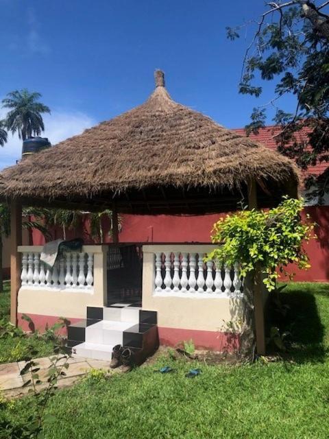 Bed and Breakfast Heda House Sanyang Esterno foto