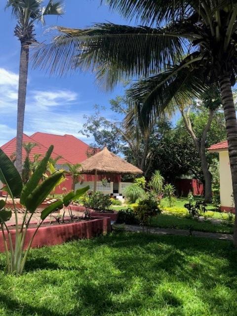 Bed and Breakfast Heda House Sanyang Esterno foto